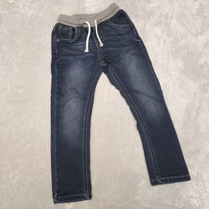 Cat & Jack 5T stretch skinny jeans